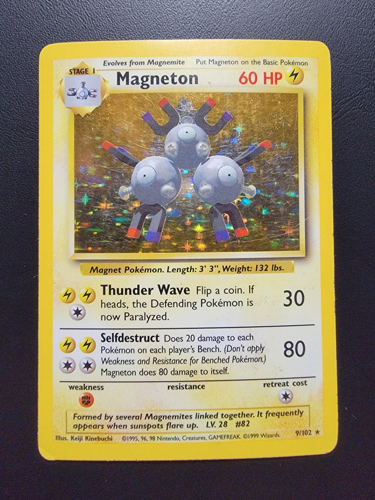 Magneton 009/102 Base Set Holo pokemon