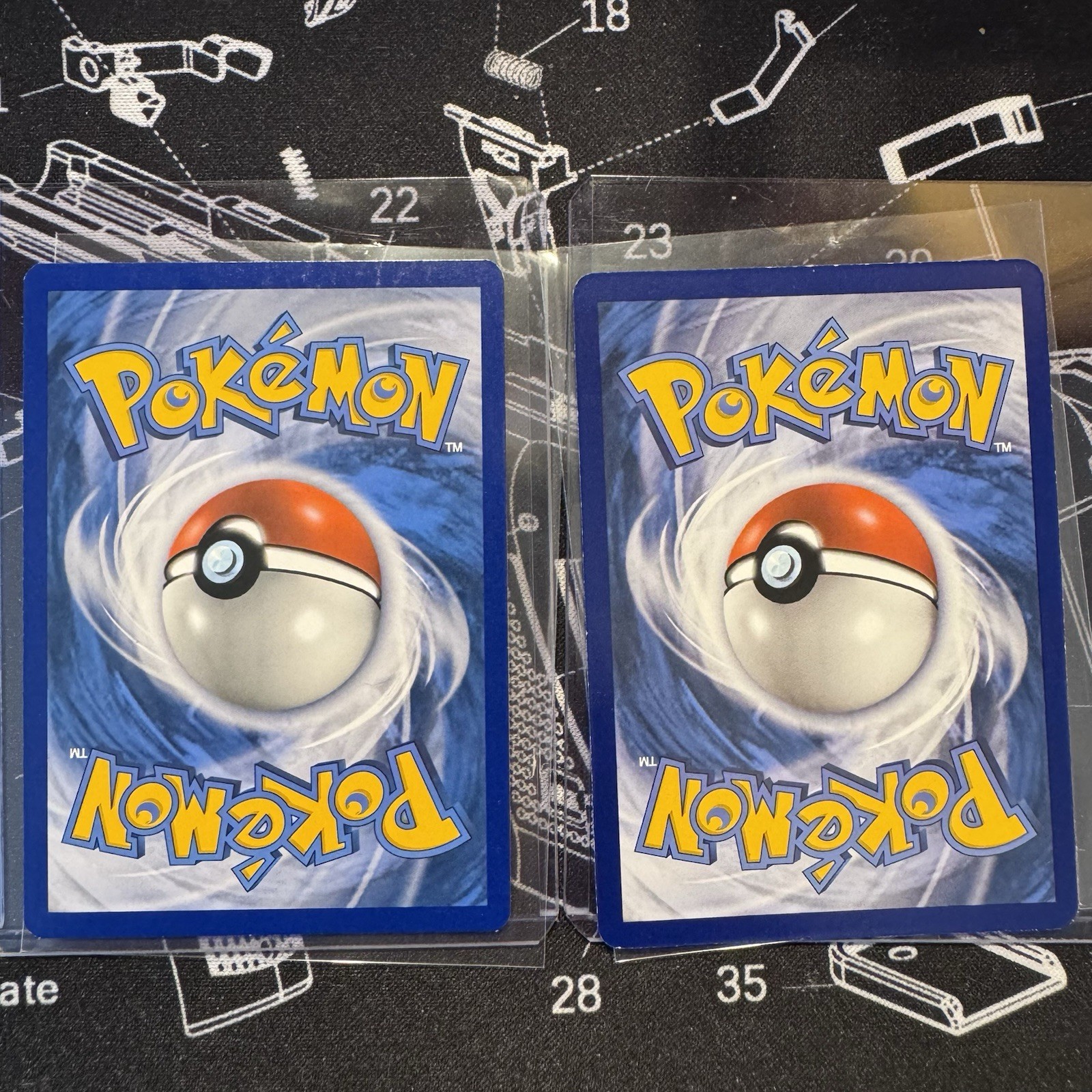 Pokemon XY – Evolutions #51/108 Mewtwo & #52/108 Mewtwo EX. 2016