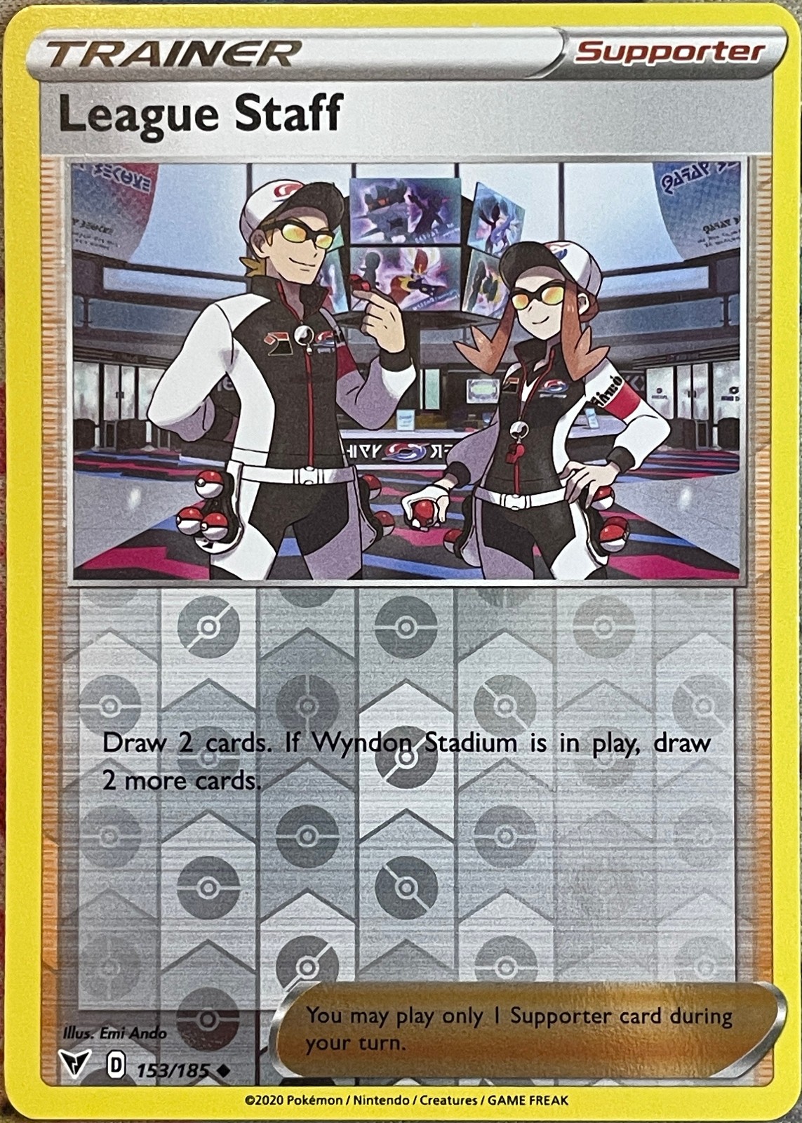 League Staff Reverse Holo – 153/185 – Vivid Voltage Pokemon 2020