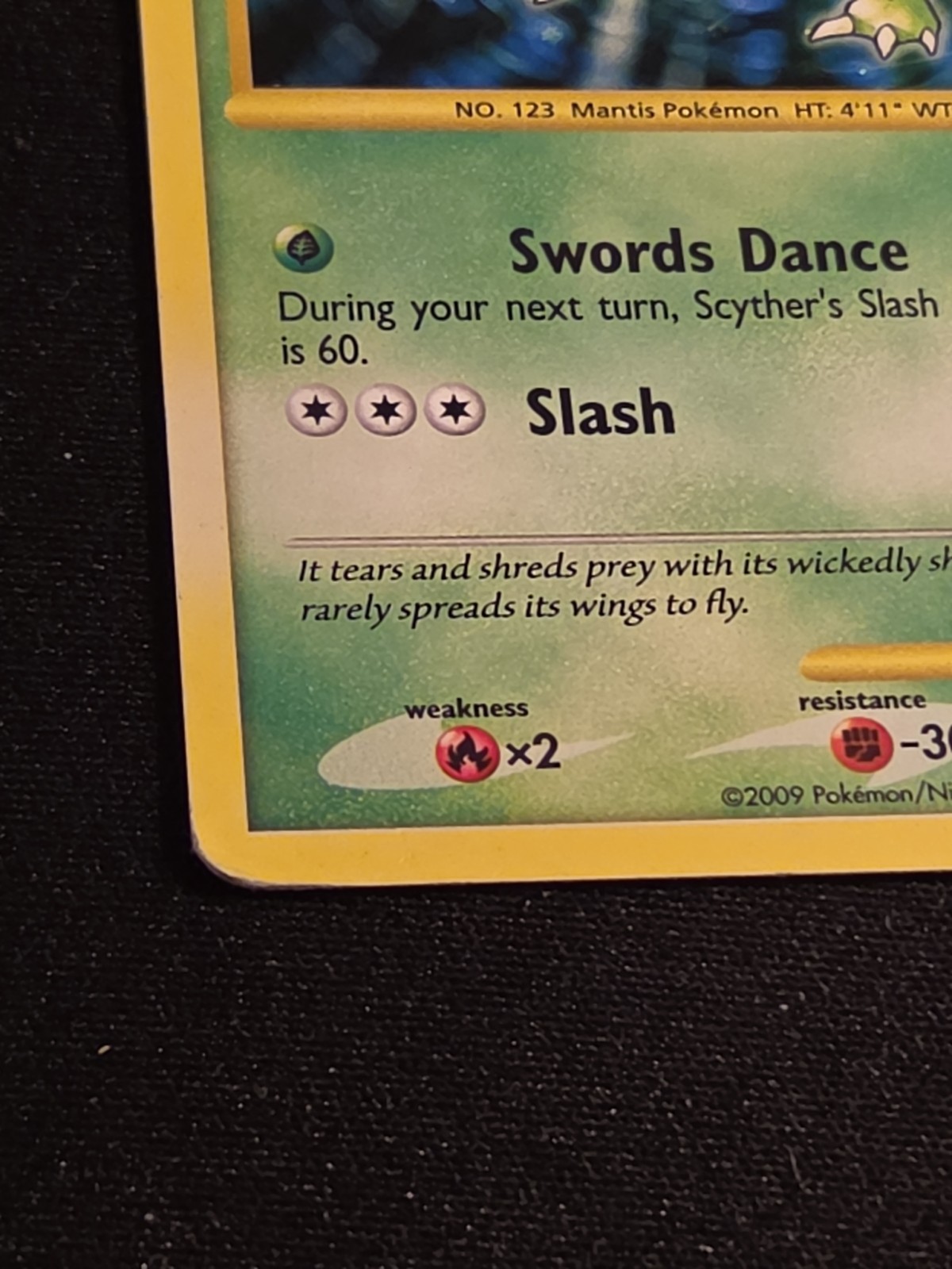 Scyther 130/127 Platinum Holo