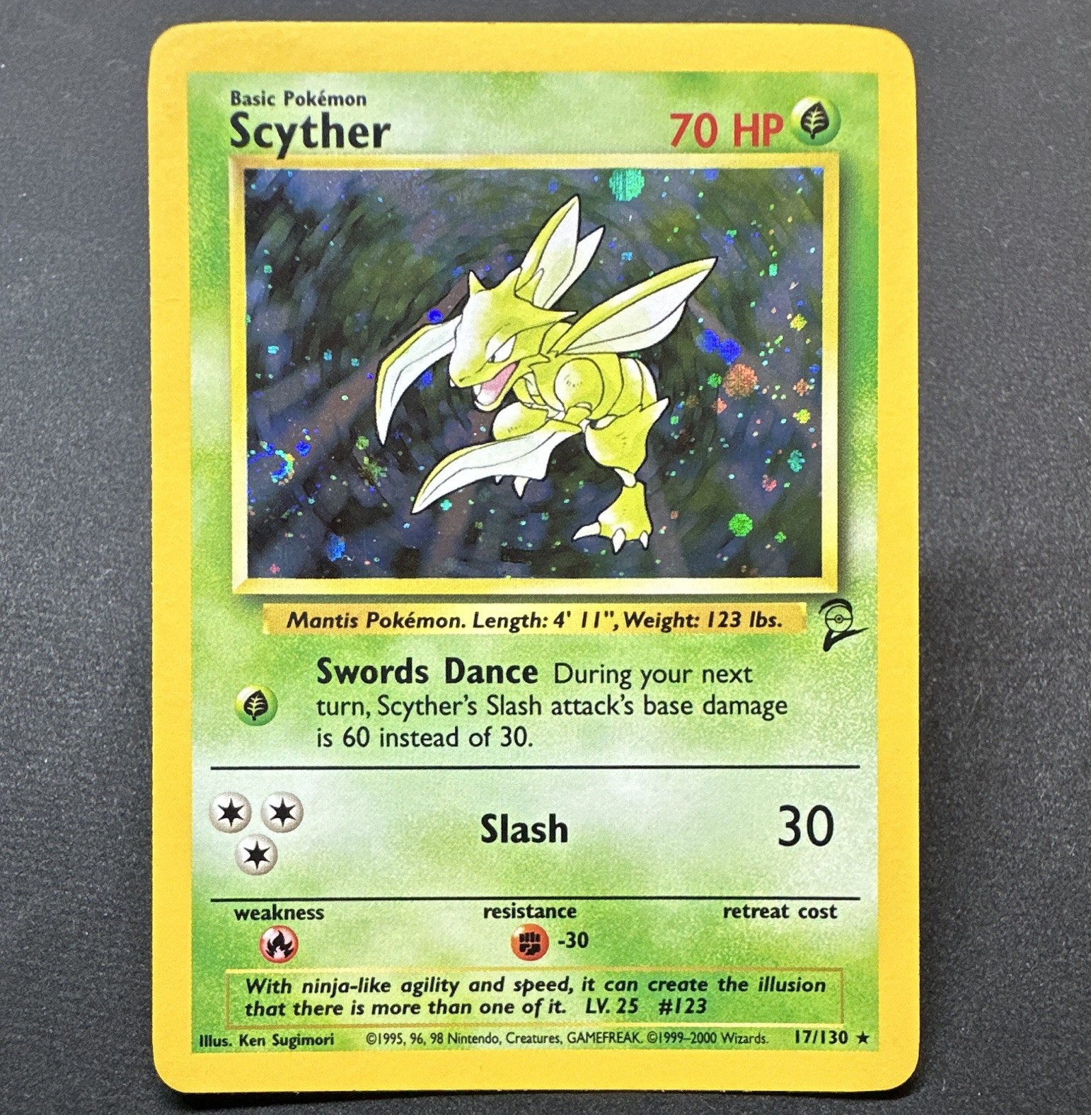 Wizards of the Coast Pokemon TCG Base Set 2 Scyther 017/130 Holo Rare Eng SWIRL!