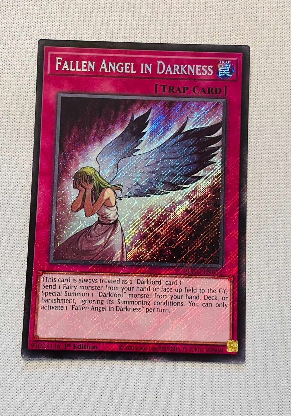 Fallen Angel in Darkness – BLGG-EN031 – Secret Rare – Glorious Gallery – NM/M