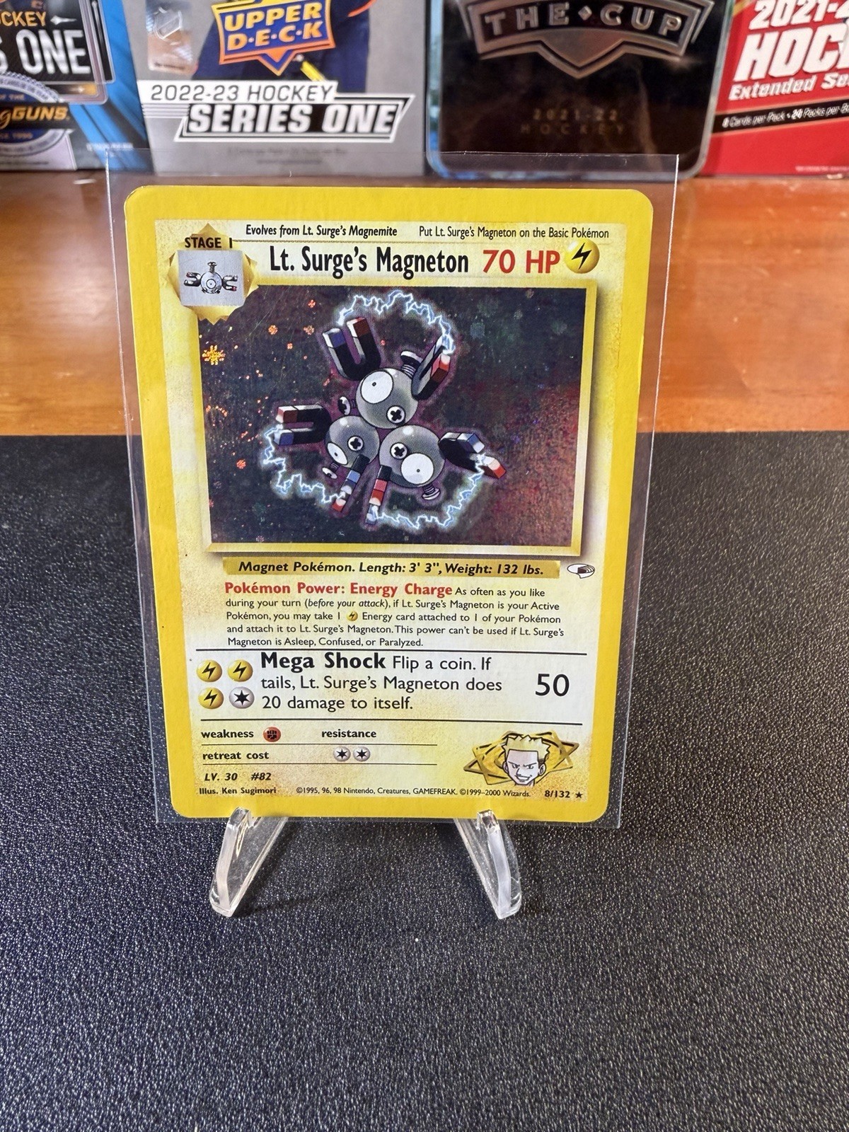 Lt. Surge’s Magneton Gym Heroes Holo Card 8/132 MP – SWIRL
