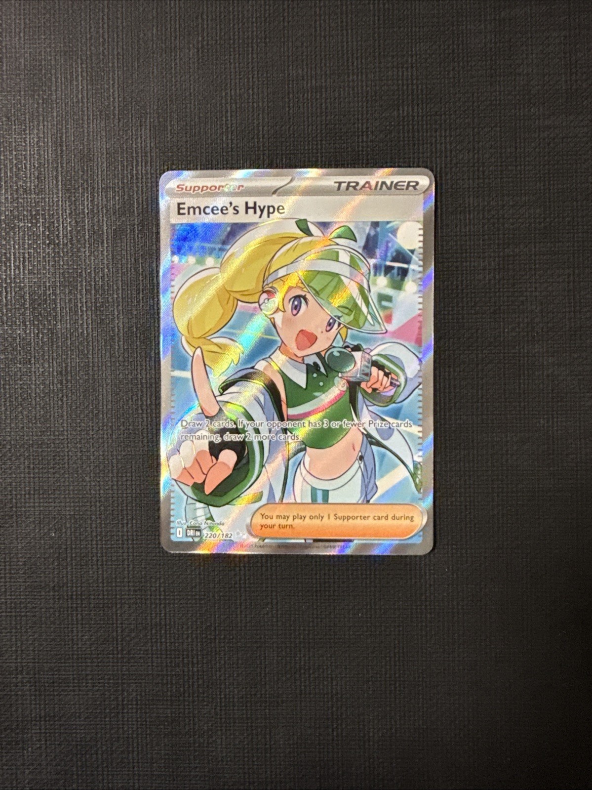 Emcee’s Hype 220/182 Pokemon TCG SV10: Destined Rivals NM