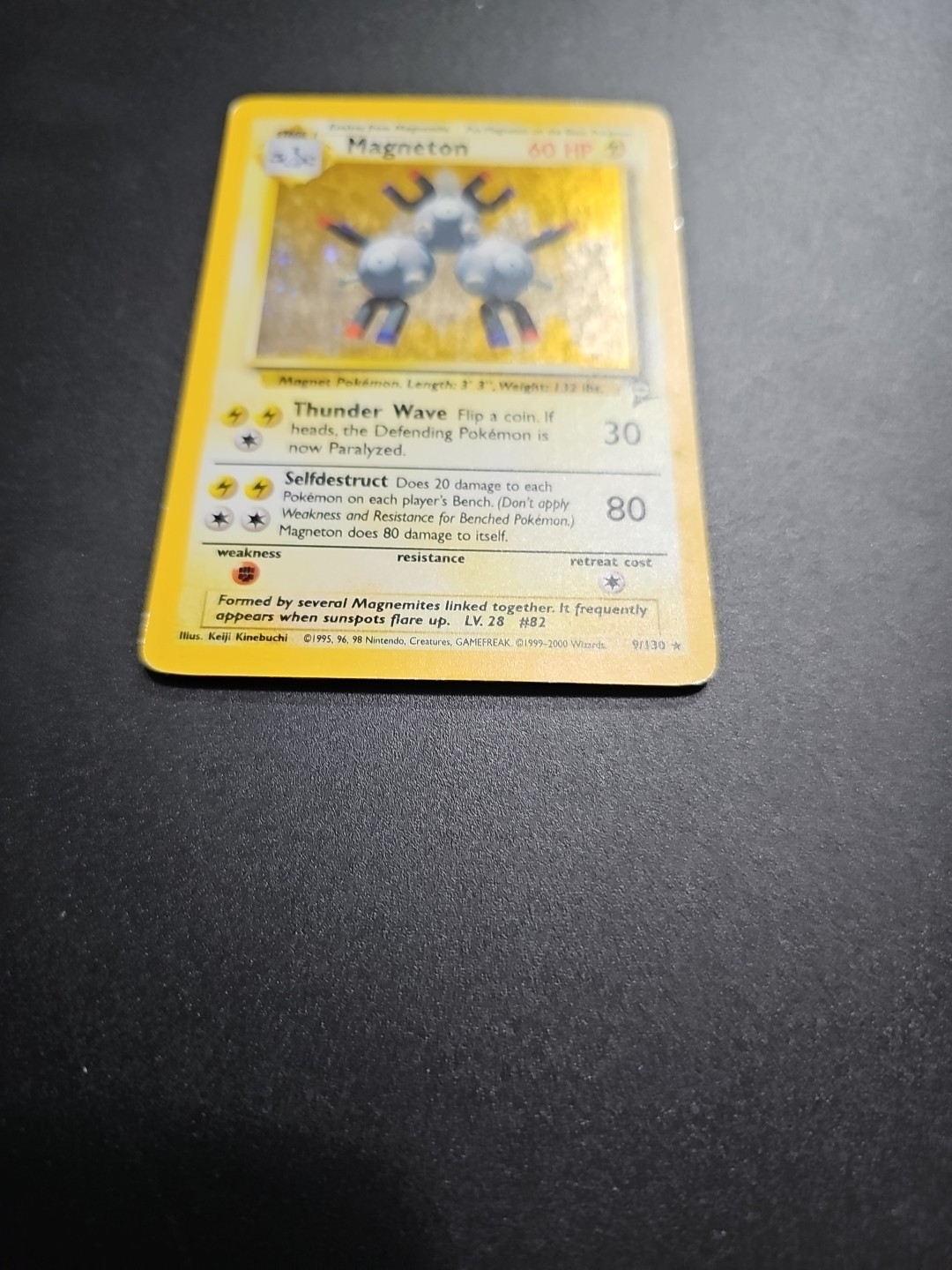 *Magneton!* 009/102 Base Set Holo Rare