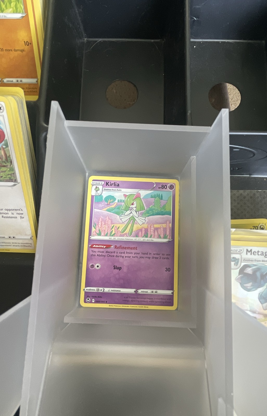 Kirlia 068/195 Swsh12: Sword & Shield – Silver Tempest Regular