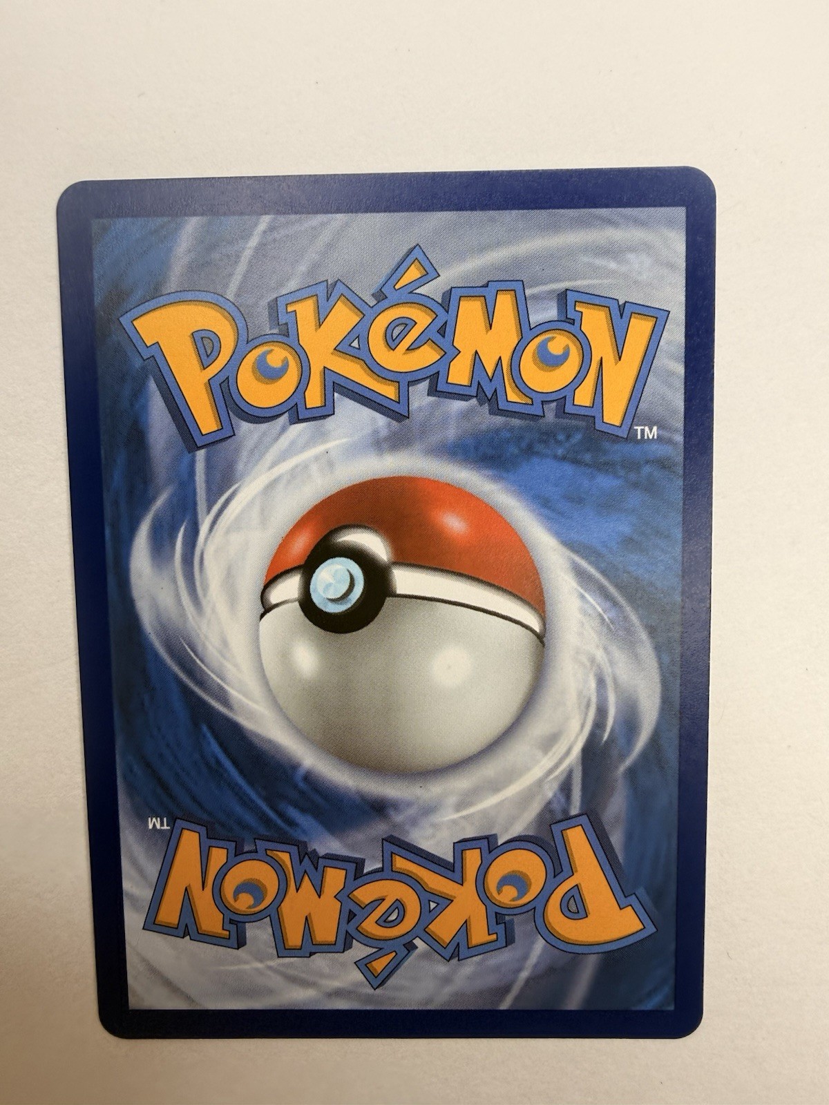 Reshiram 113/114 Celebrations: Classic Collection Holo – MINT!