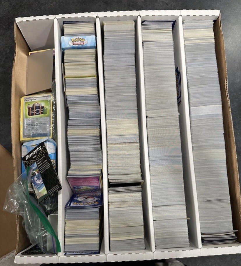 Old Pokemon Cards 1999 WOTC Pack! Charizard! Pikachu! 1st Edition! Modern Holos