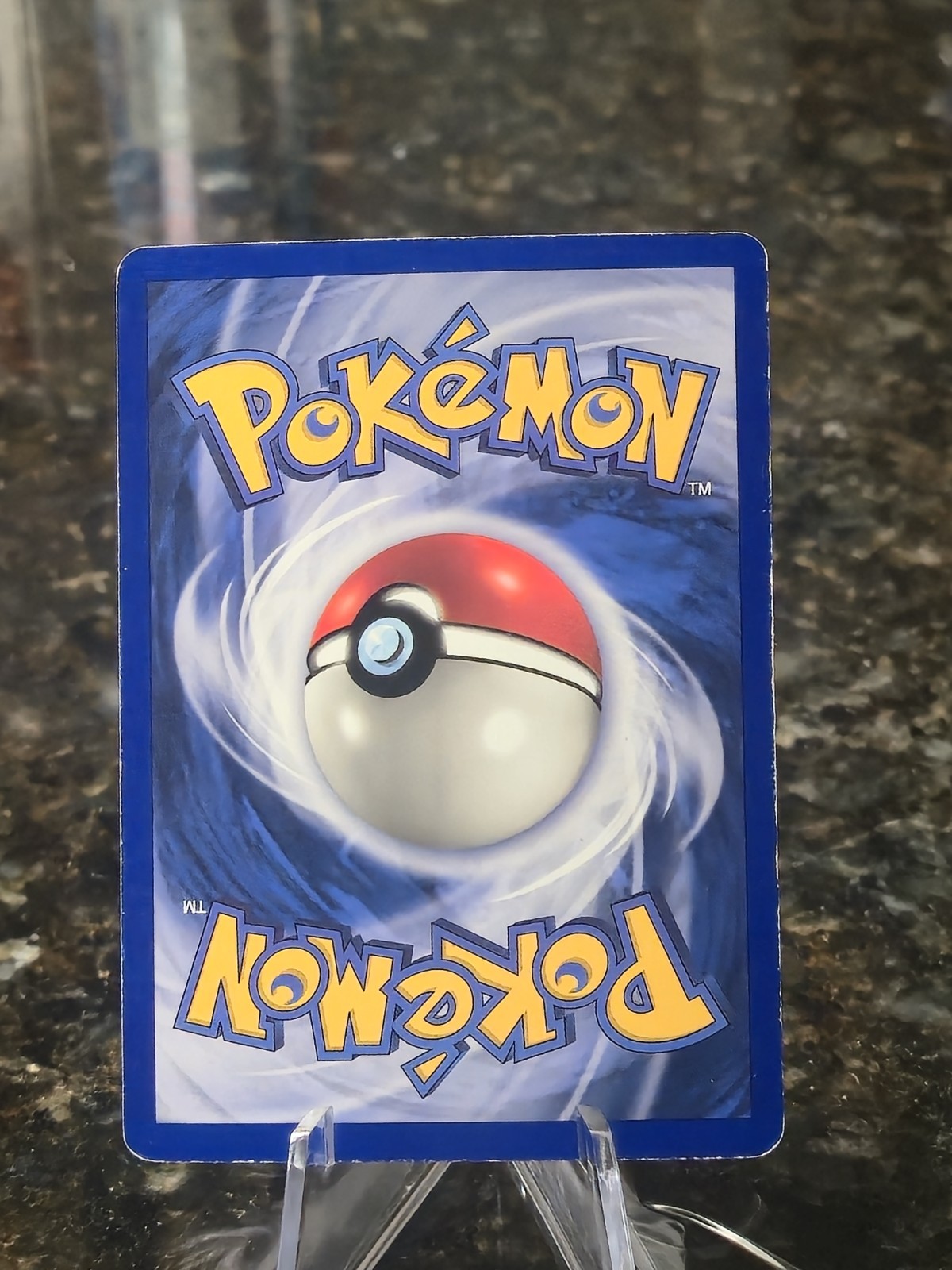 Magneton 009/102 – Base Set Unlimited – Holo – MP