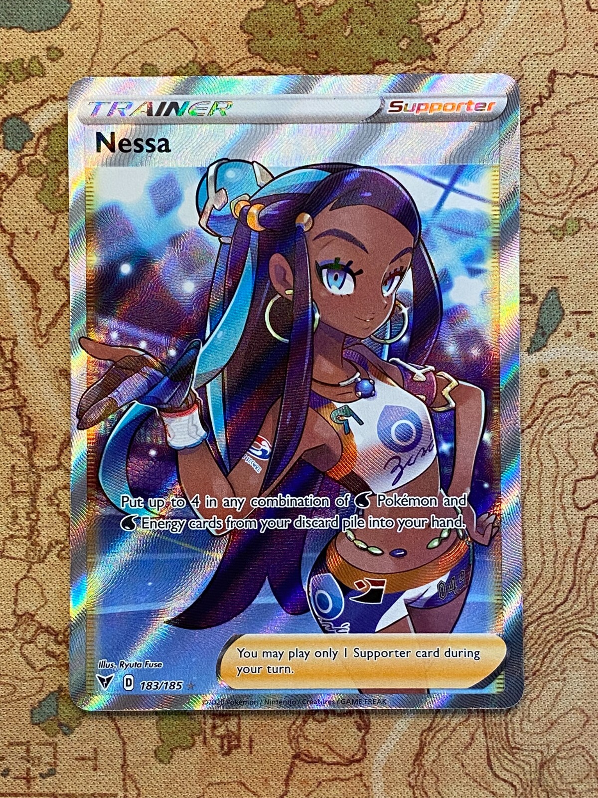 Pokemon Card TCG – Nessa 183/185 Ultra Rare Full Art Trainer Vivid Voltage NM