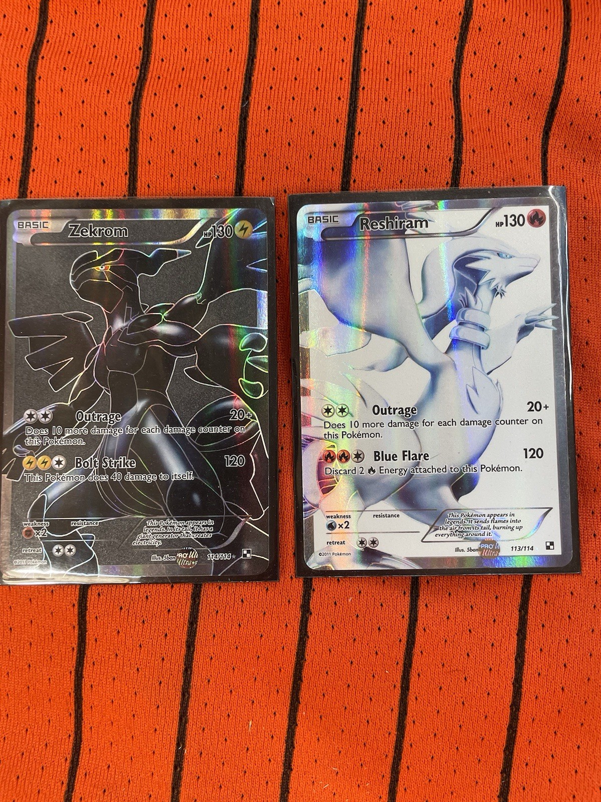 Pokémon TCG 2011 Reshiram & Zekrom Full Art Holo