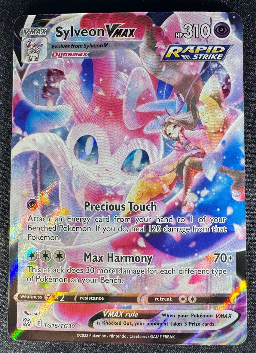 Sylveon VMAX TG15/TG30 Swsh09: Brilliant Stars Trainer Gallery Holo