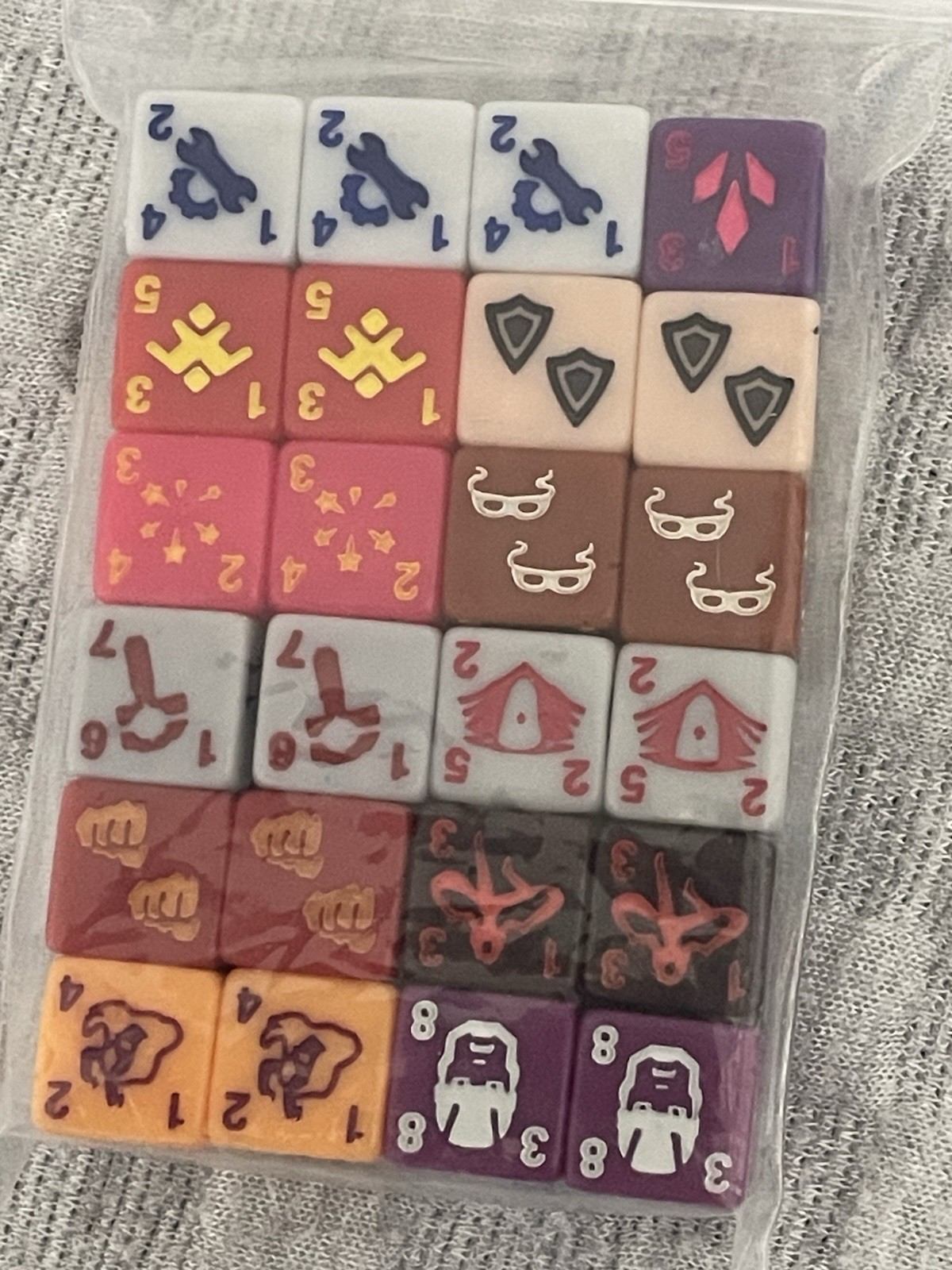 (12)Card with 24 Dice Masters Dark Phoenix Saga 2020 Marvel Storm Rogue Vulcan +
