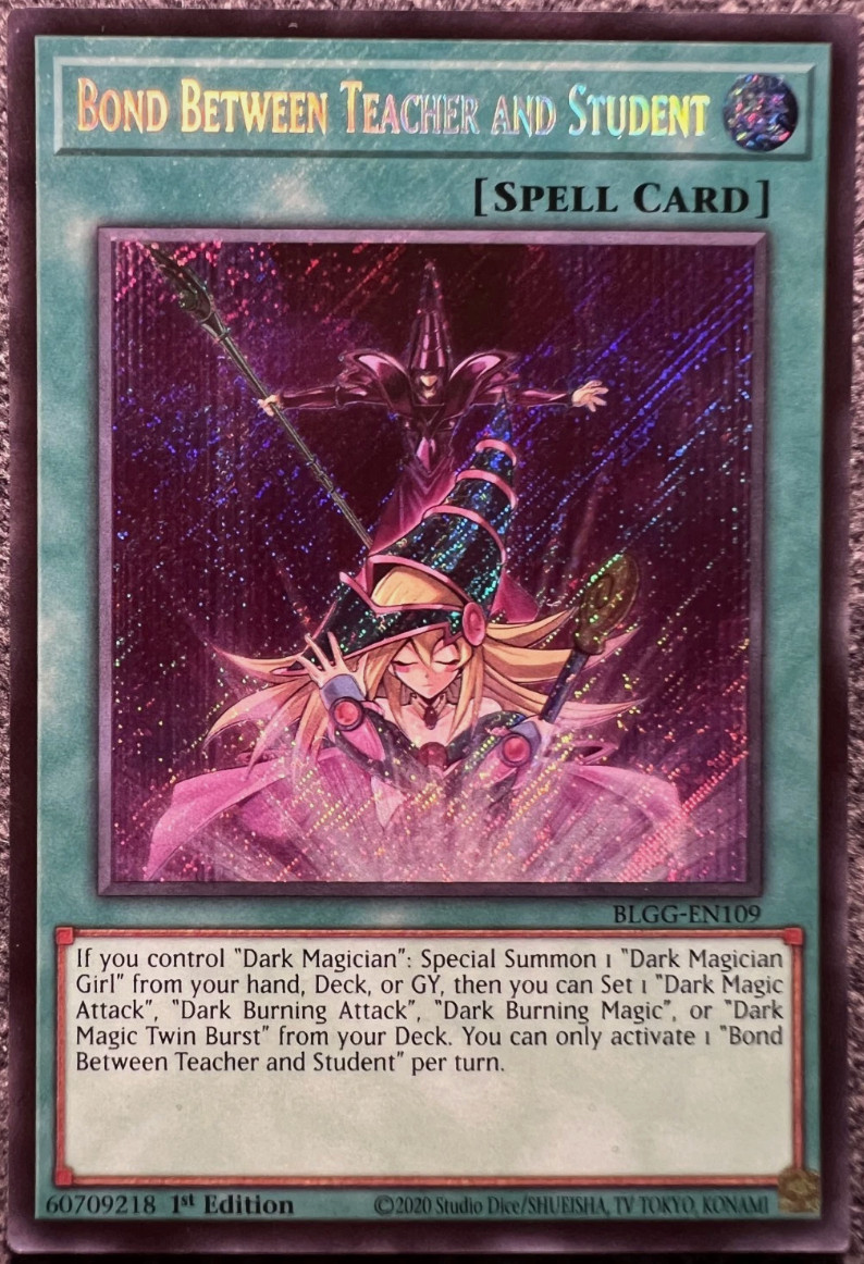Bond Between Teacher and Student – BLGG-EN109 – Secret Rare -Gl. Gallery -NM/M