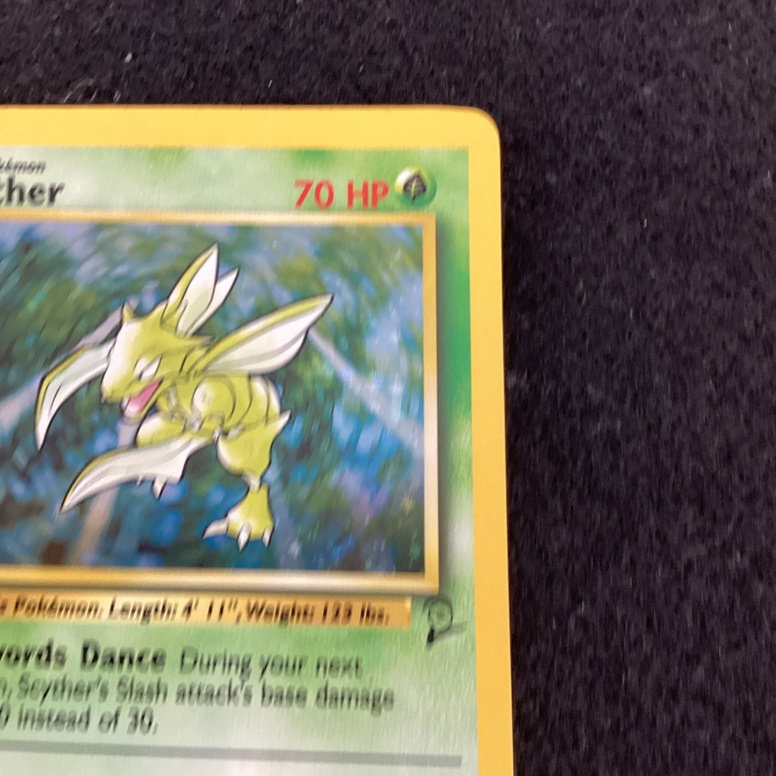 Scyther 017/130 Base Set 2 Pokemon TCG Card Holo Rare Vintage 2000