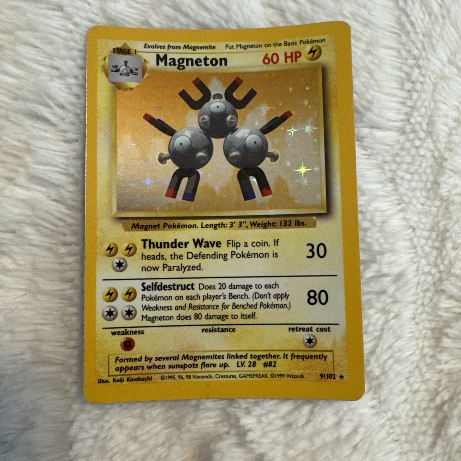 Magneton 009/102 Base Set Holo 1995