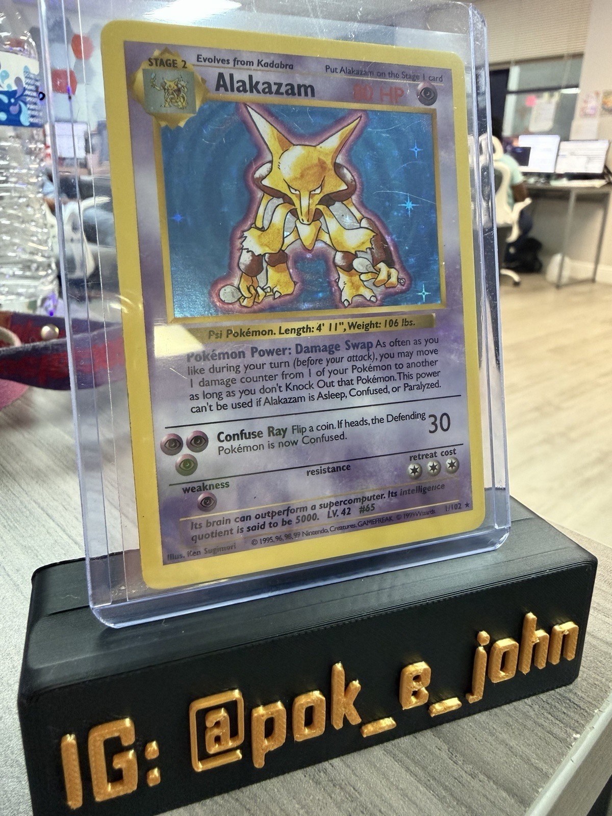 Alakazam 001/102 Base Set (Shadowless) Holo