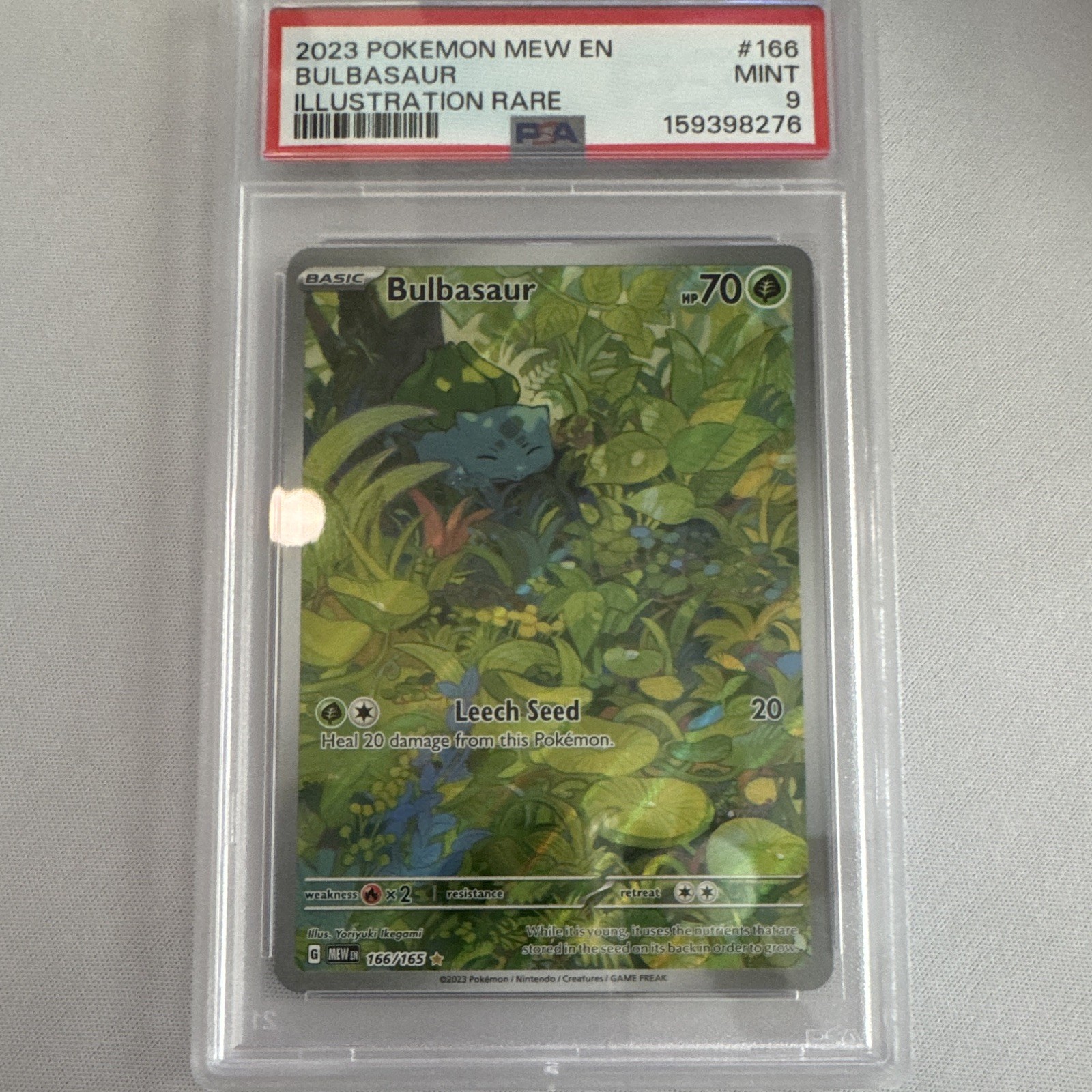 The Pokémon Company Bulbasaur 166/165 SV 151 Illustration Rare Holo PSA 9