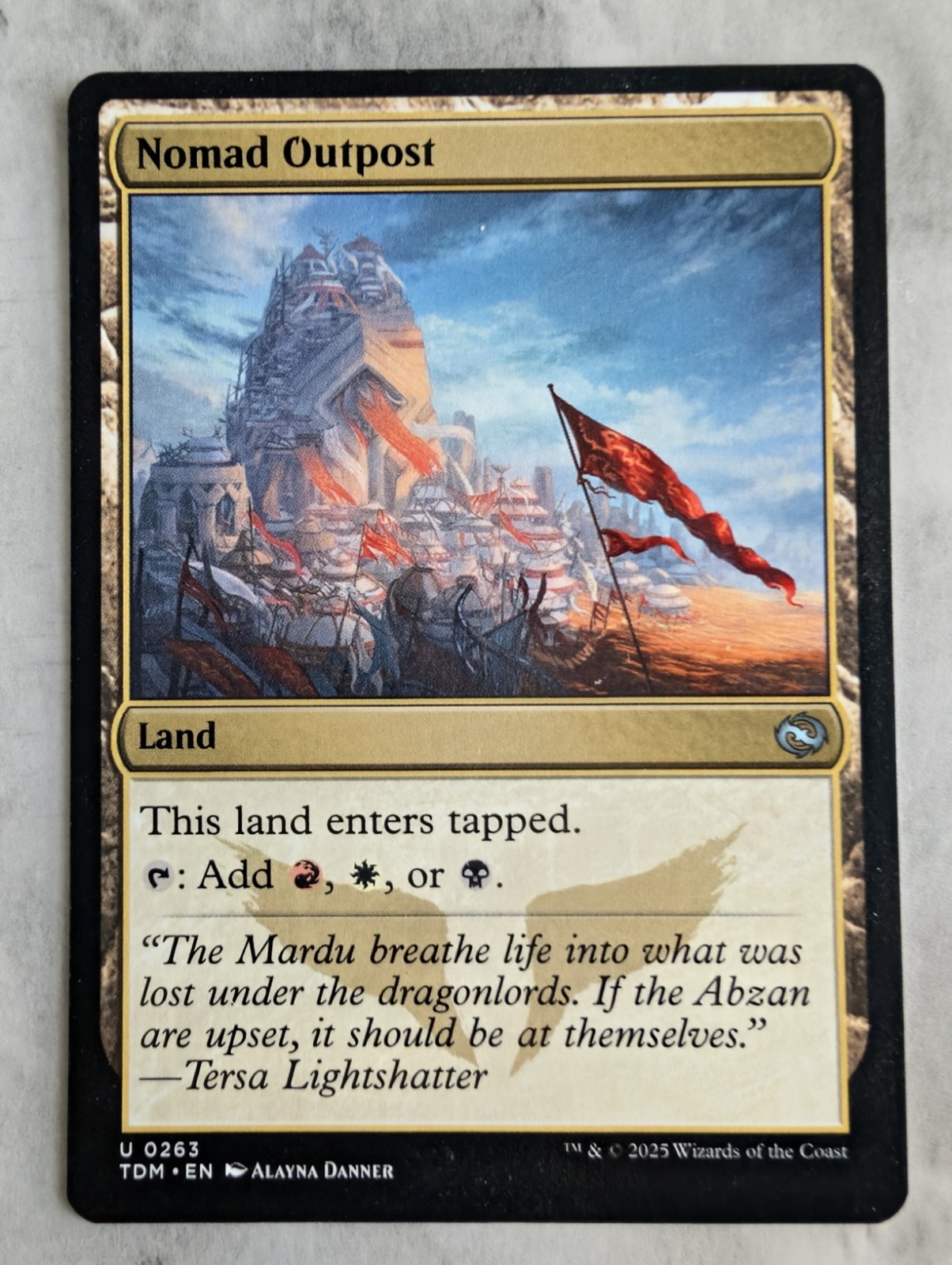 Nomad Outpost | MTG TDM Tarkir Dragonstorm | Mardu Tri Land Commander | NM