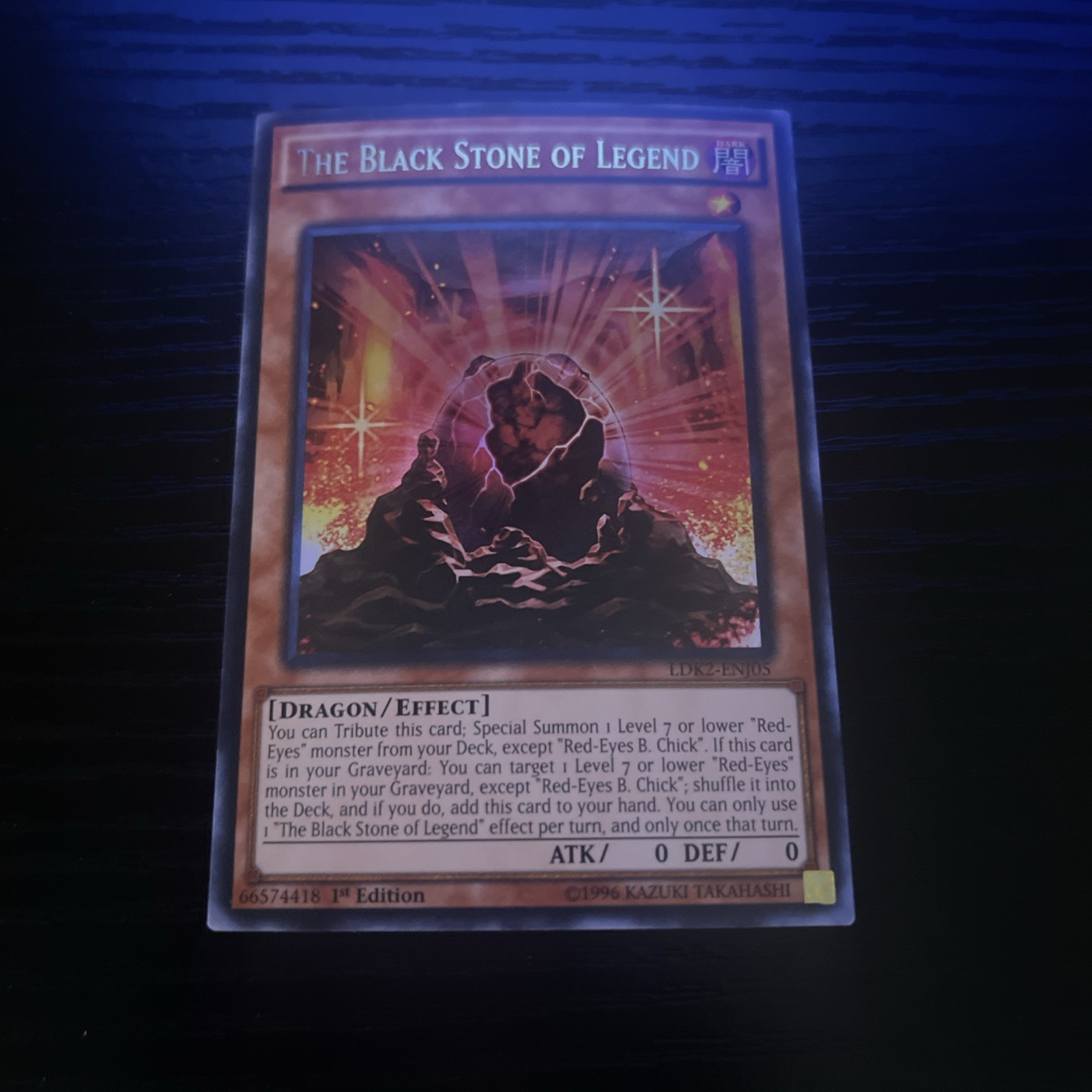 The Black Stone of Legend Legendary Decks II LDK2-ENJ05 Ultra Rare Yugioh Nm