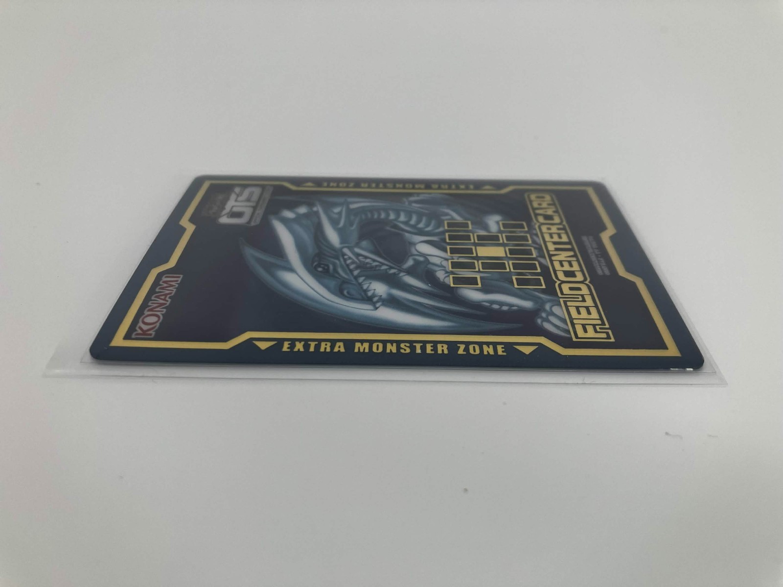 Yu-Gi-Oh! Blue-Eyes White Dragon Field Center Card Paper or Plastic