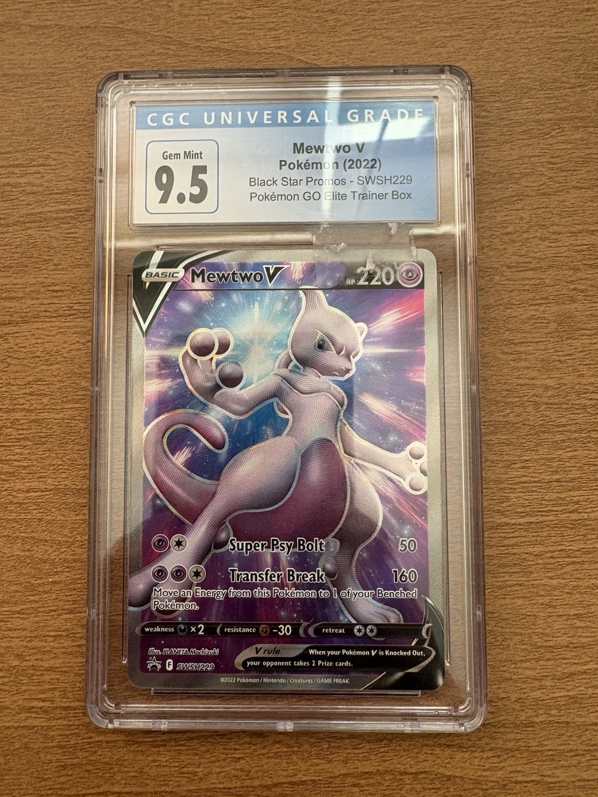 MEWTWO V Black Star Promo Pokemon GO 2022 ETB CGC 9.5 Cgc 10 Now !! Blue label